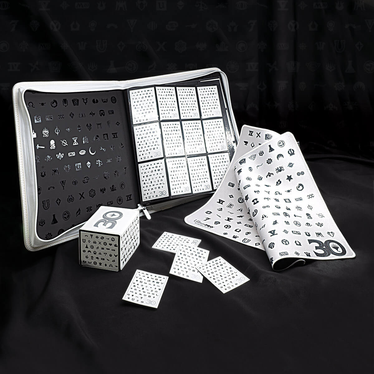 30th Anniversary ALCOVE®Edge Deck Box for Magic: The Gathering - Image 4