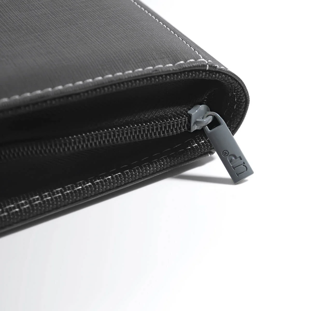 4-Pocket TOPLOADER® Zippered Premium PRO-BINDER® - Image 13