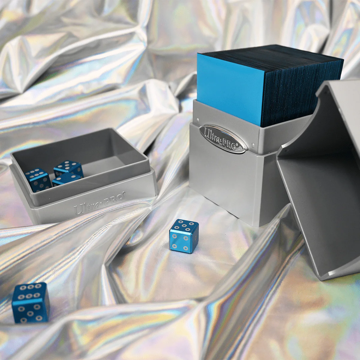 Metallic Satin Tower Deck Box - Image 3